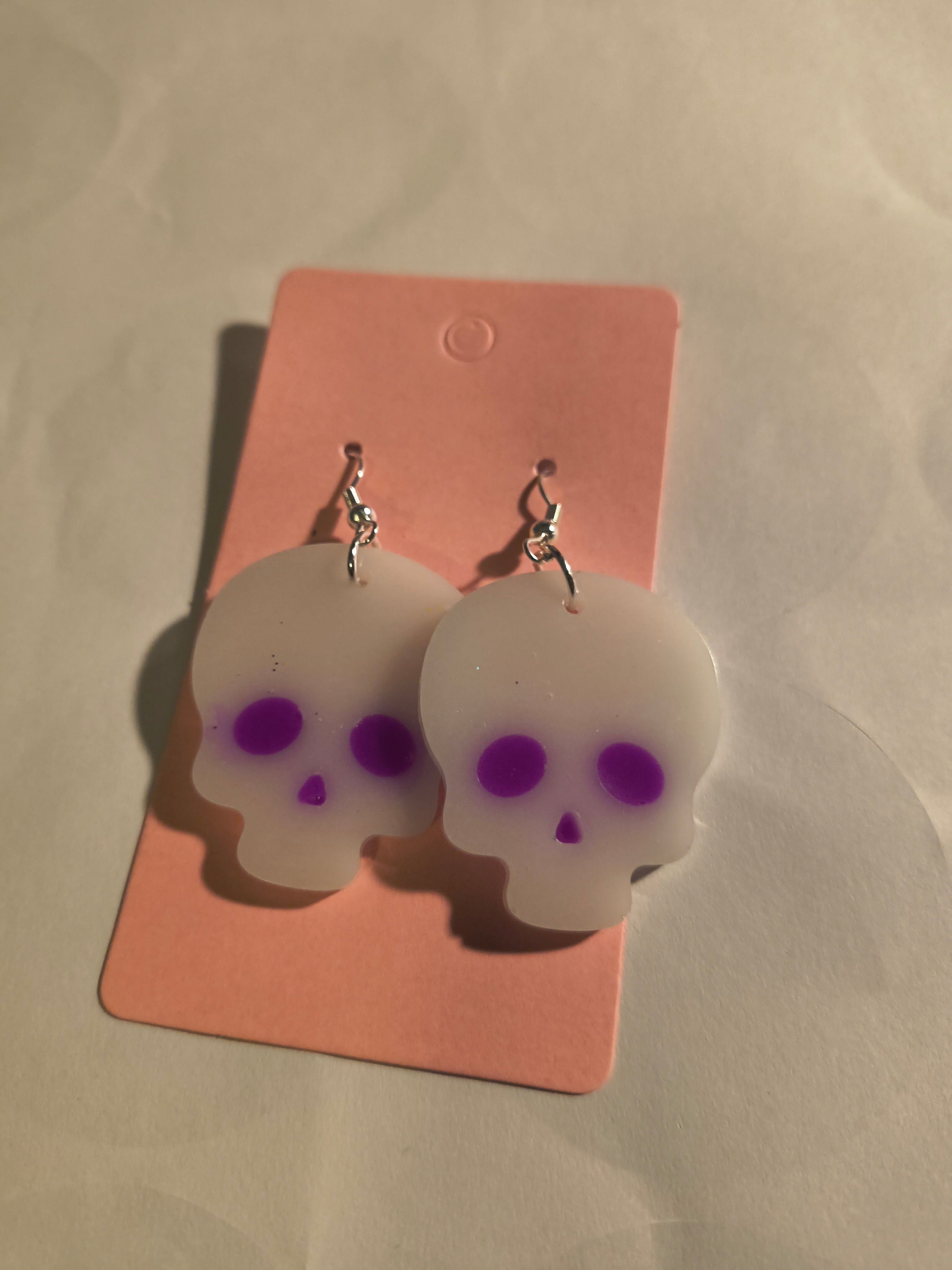 Glow in the dark skull blue